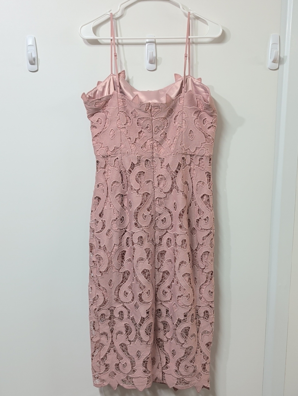 Bardot Pink Rose Lina Lace Sheath Dress Size 10 - Picture 8 of 10